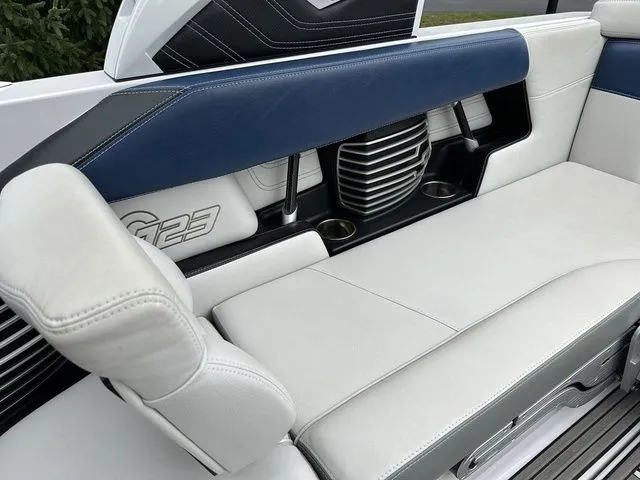 Slide: The Image of Nautique G23 2013 - 23