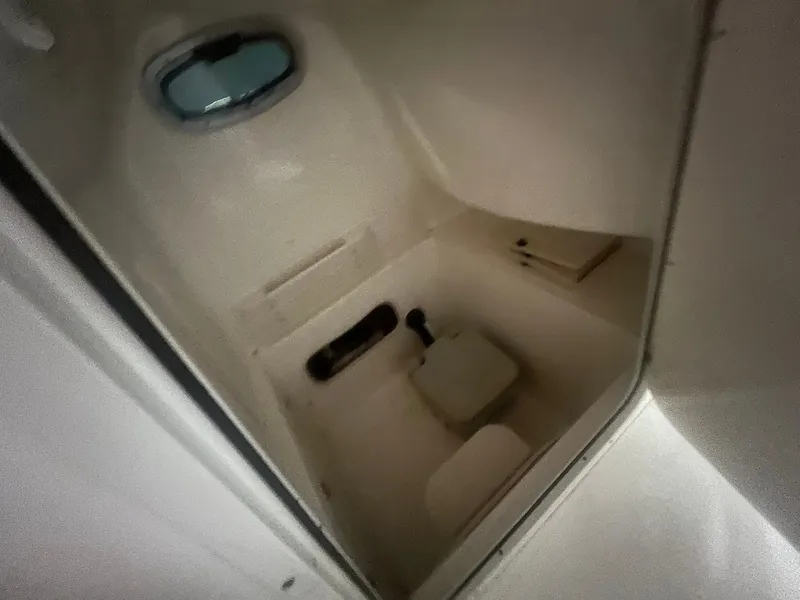 Slide: The Image of 2007 Boston Whaler 240 Outrage 11 - 11