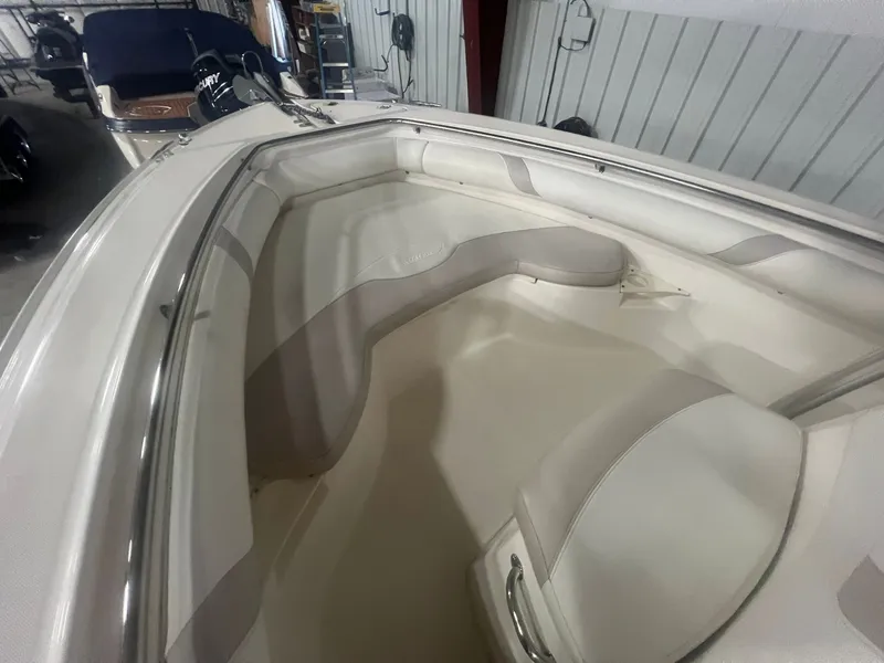 Slide: The Image of 2007 Boston Whaler 240 Outrage 13 - 13