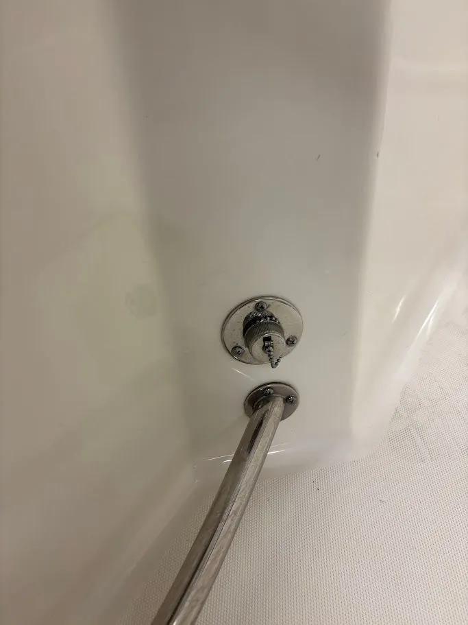 Slide: The Image of 2007 Boston Whaler 240 Outrage 30 - 30