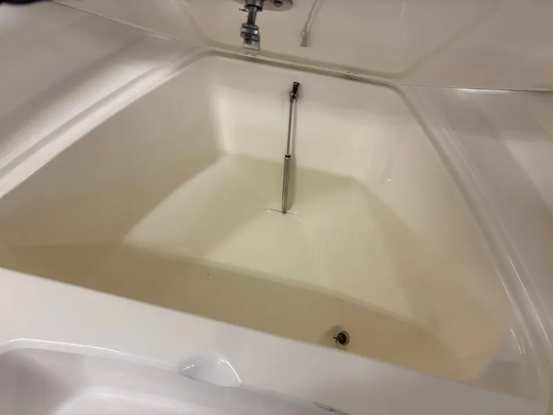 Slide: The Image of 2007 Boston Whaler 240 Outrage 31 - 31