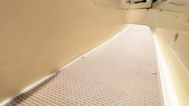 Slide: The Image of Chris-Craft Catalina 31 2026 - 29