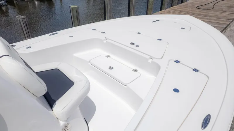 Slide: The Image of Tidewater 2110 Bay Max 2026 - 11