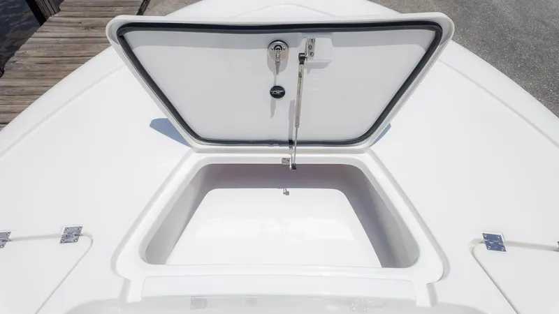 Slide: The Image of Tidewater 2110 Bay Max 2026 - 15