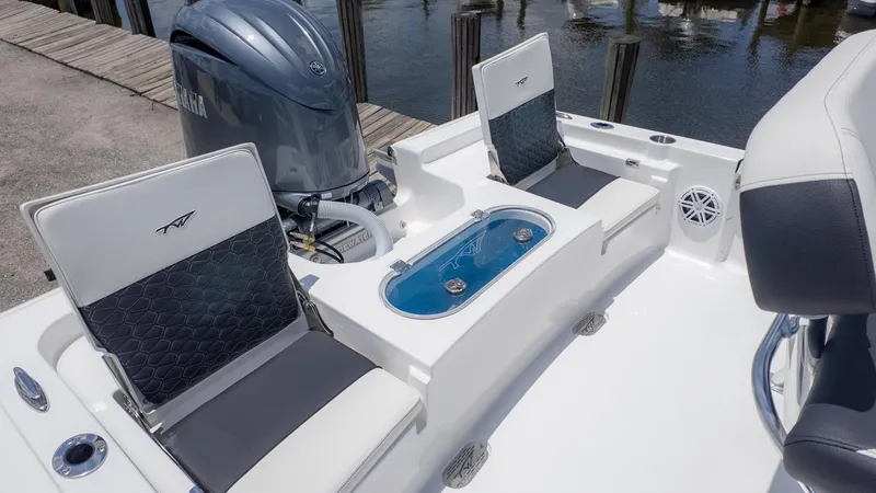 Slide: The Image of Tidewater 2110 Bay Max 2026 - 4