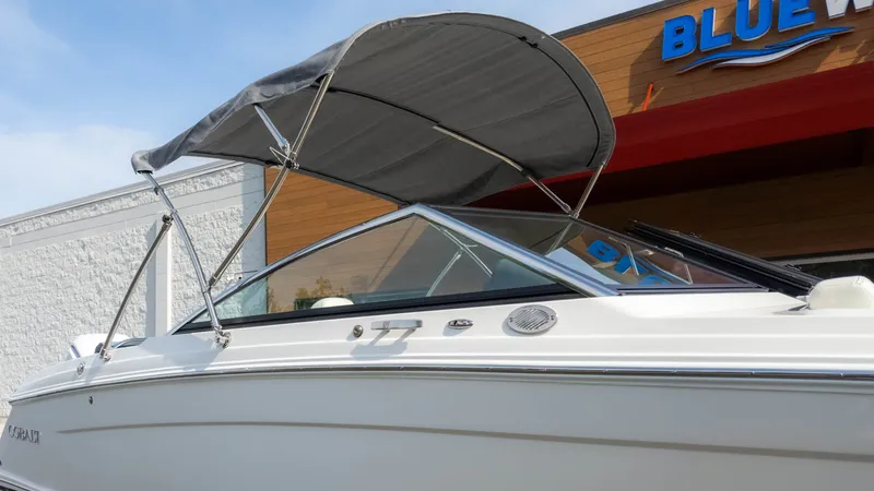 Slide: The Image of Cobalt R6 Outboard 2023 - 39