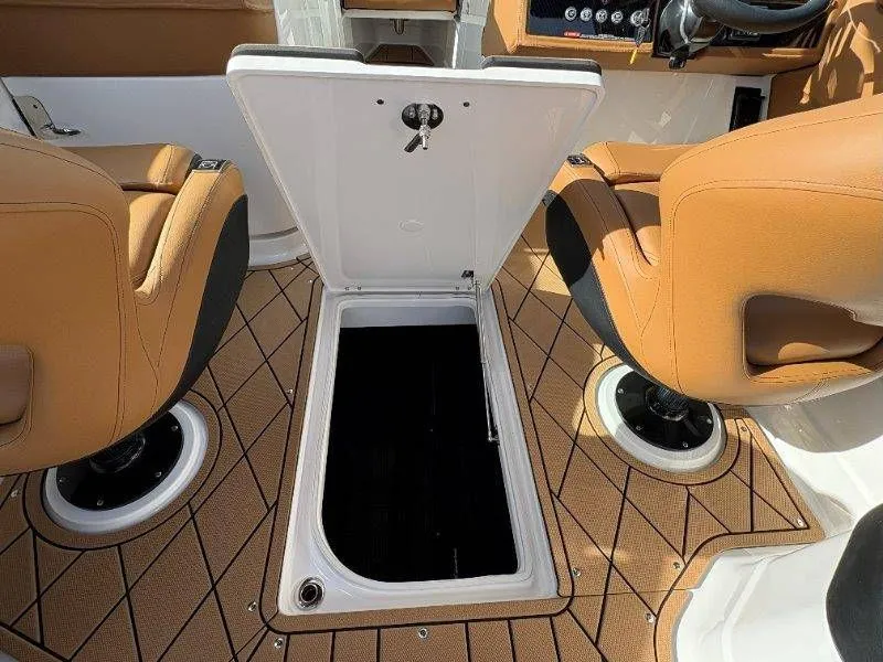 Slide: The Image of Chaparral SSX 8 2026 - 63