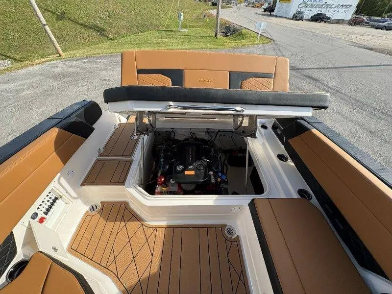 Slide: The Image of Chaparral SSX 8 2026 - 81