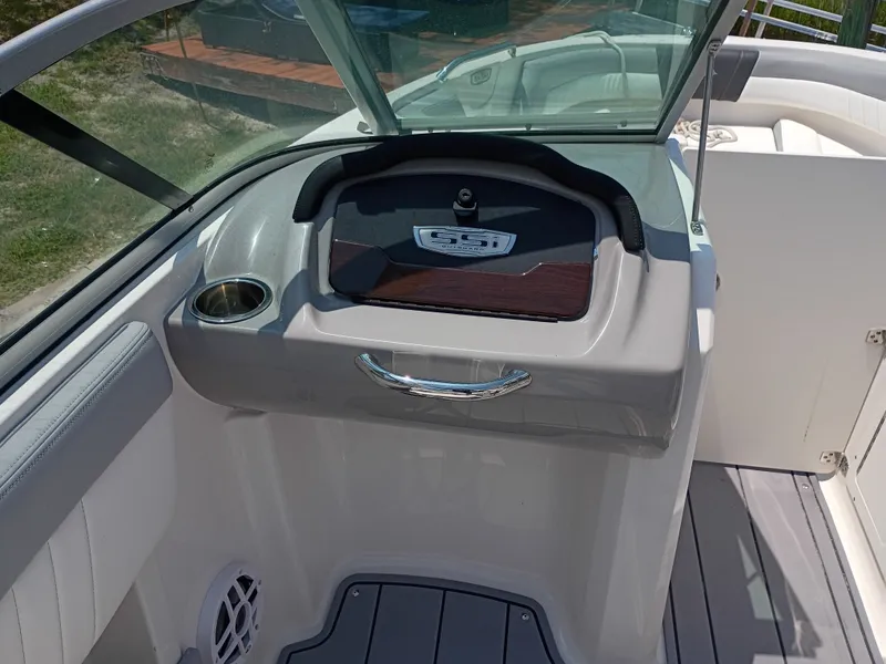 Slide: The Image of Chaparral 21 SSi OB 2023 - 16