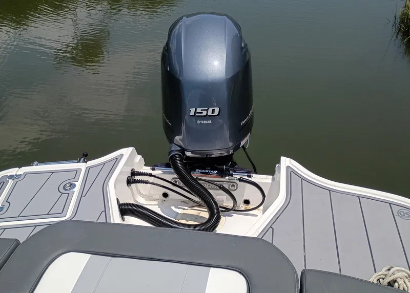 Slide: The Image of Chaparral 21 SSi OB 2023 - 28