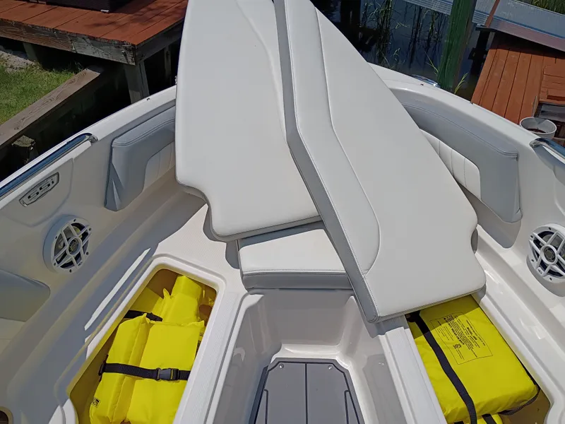 Slide: The Image of Chaparral 21 SSi OB 2023 - 8