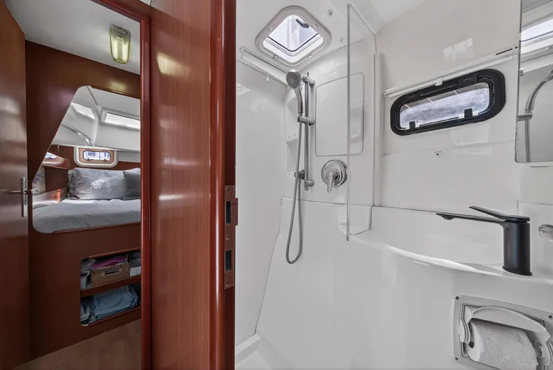 Slide: The Image of Leopard 38 2011 - 105