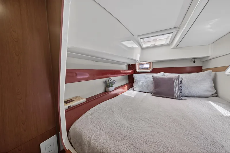 Slide: The Image of Leopard 38 2011 - 108