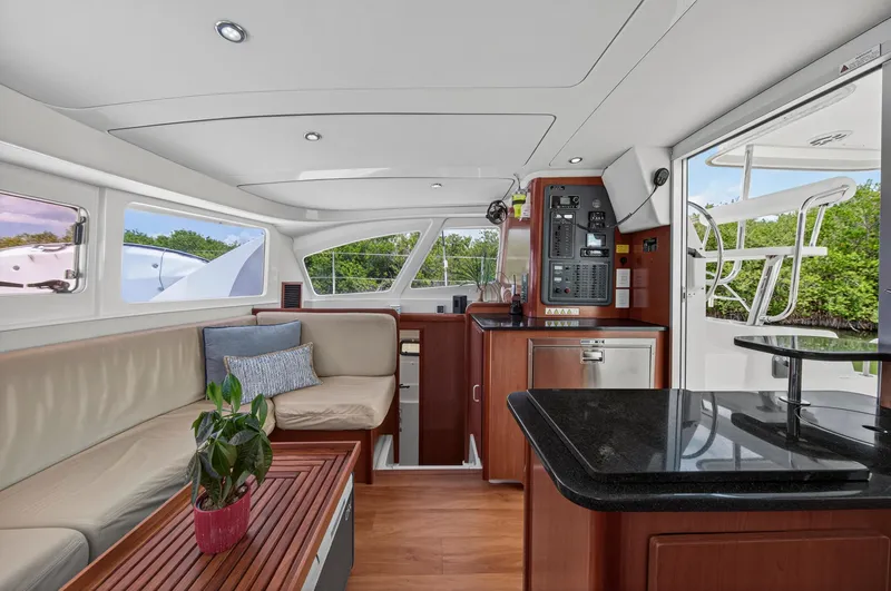 Slide: The Image of Leopard 38 2011 - 75