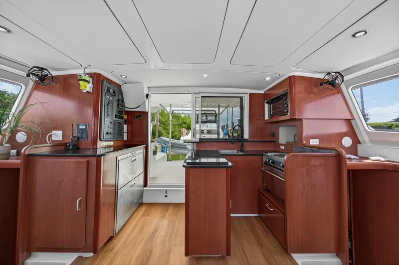 Slide: The Image of Leopard 38 2011 - 77