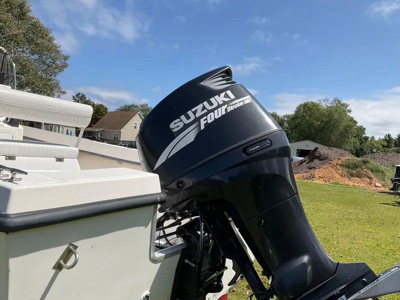 Slide: The Image of 2007 May-Craft 2000CC boat with Suzuki Four Stroke outboard motor. - 7