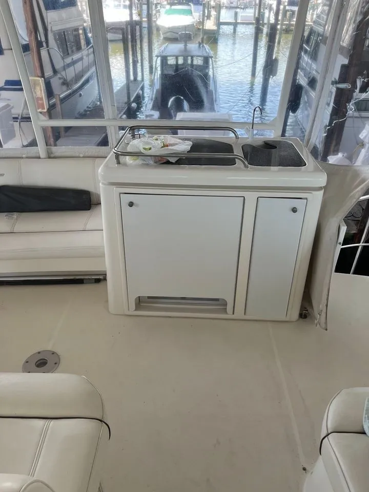 Slide: The Image of Cruisers 405 Express Motoryacht 2005 - 6