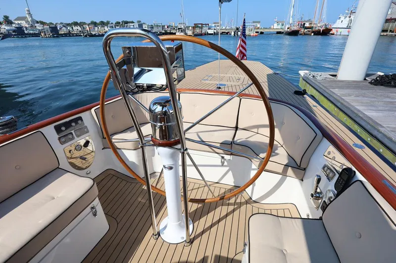 Slide: The Image of Aft Cockpit - 12