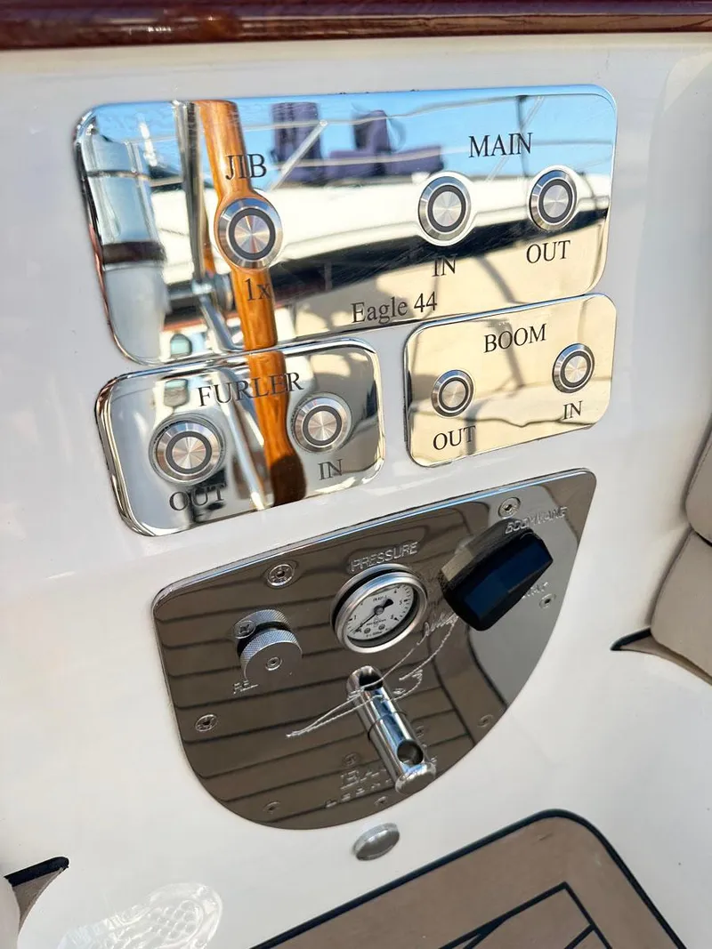 Slide: The Image of Controls, Stbd Cockpit - 15