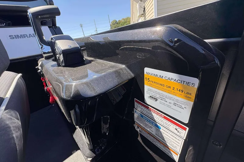 Slide: The Image of Viaggio Diamante UWA 2026 boat console with capacity label, showing 15-person limit. - 11