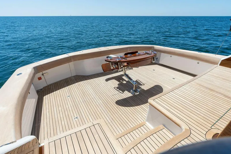 Slide: The Image of Viking 80 Convertible 2023 - 66