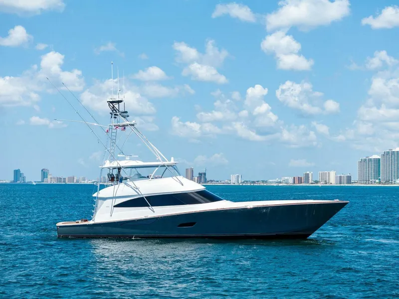 Slide: The Image of Viking 80 Convertible 2023 - 80