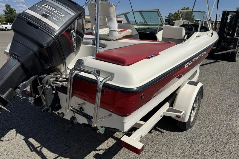 Slide: The Image of 1997 Bayliner Quantum 190 XFS boat with Force 120 engine on trailer. - 41