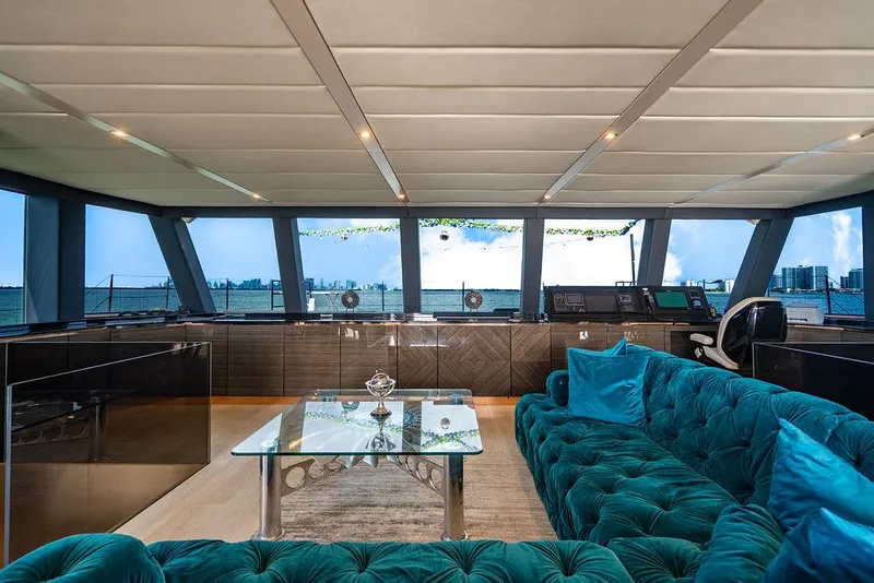 Slide: The Image of Sunreef 70 2018 - 102