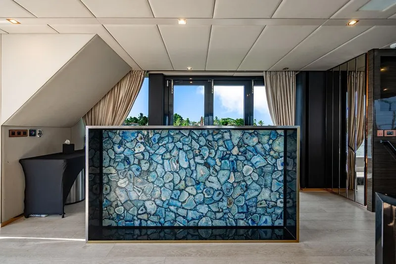 Slide: The Image of Sunreef 70 2018 - 106