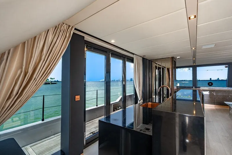 Slide: The Image of Sunreef 70 2018 - 107