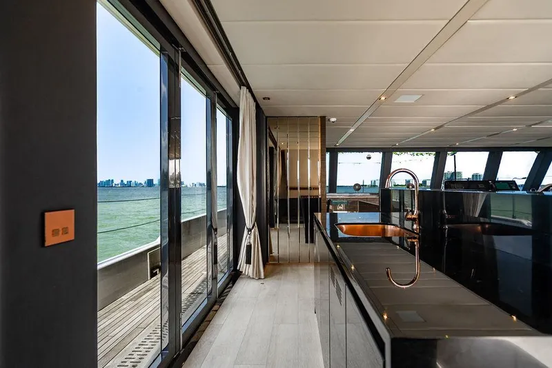 Slide: The Image of Sunreef 70 2018 - 108