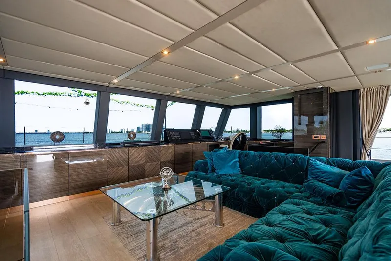 Slide: The Image of Sunreef 70 2018 - 126