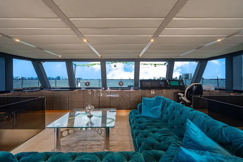 Slide: The Image of Sunreef 70 2018 - 127