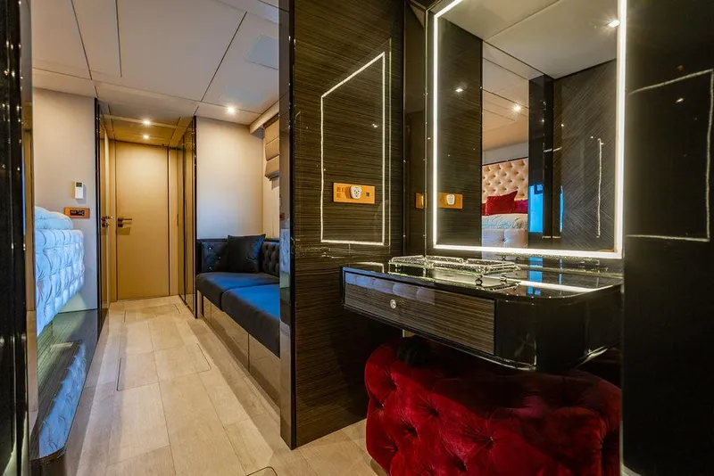 Slide: The Image of Sunreef 70 2018 - 140