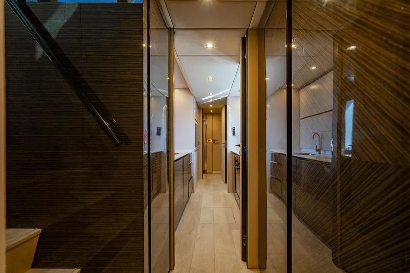 Slide: The Image of Sunreef 70 2018 - 167