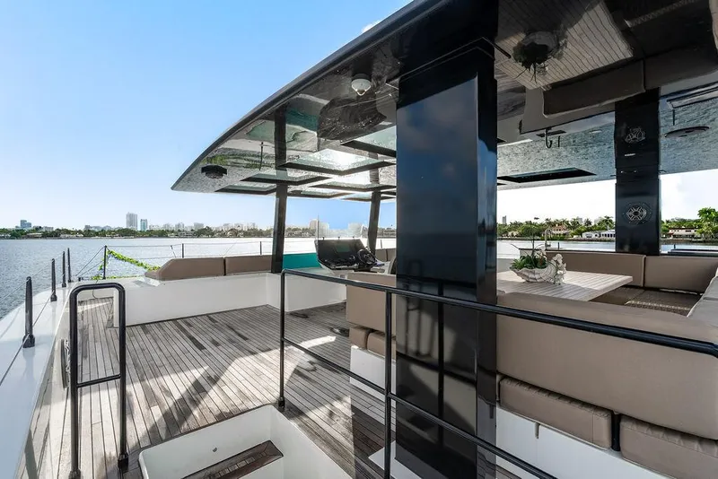 Slide: The Image of Sunreef 70 2018 - 59