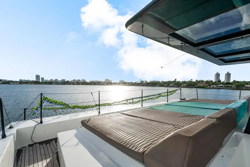 Slide: The Image of Sunreef 70 2018 - 62