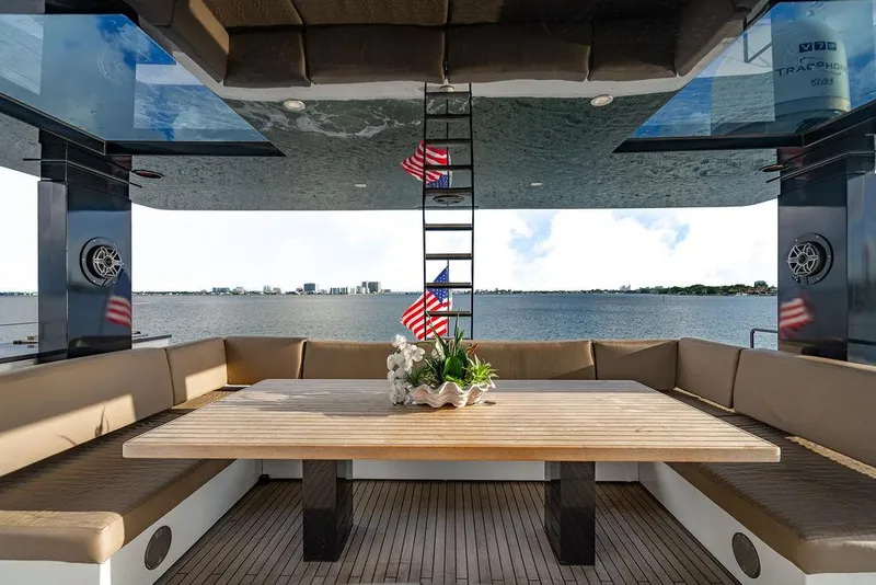 Slide: The Image of Sunreef 70 2018 - 74