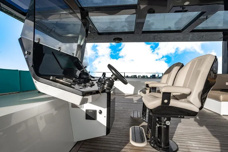 Slide: The Image of Sunreef 70 2018 - 89