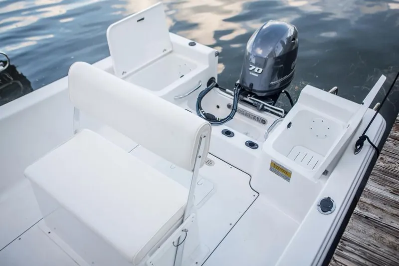Slide: The Image of Manufacturer Provided Image: 2016 Sportsman Island Reef 17 Center Console boat with Yamaha 70 outboard motor. - 16