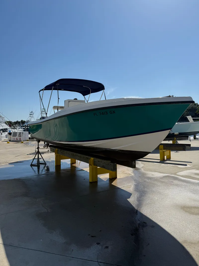 Slide: The Image of Contender 25 Cuddy 1990 - 1