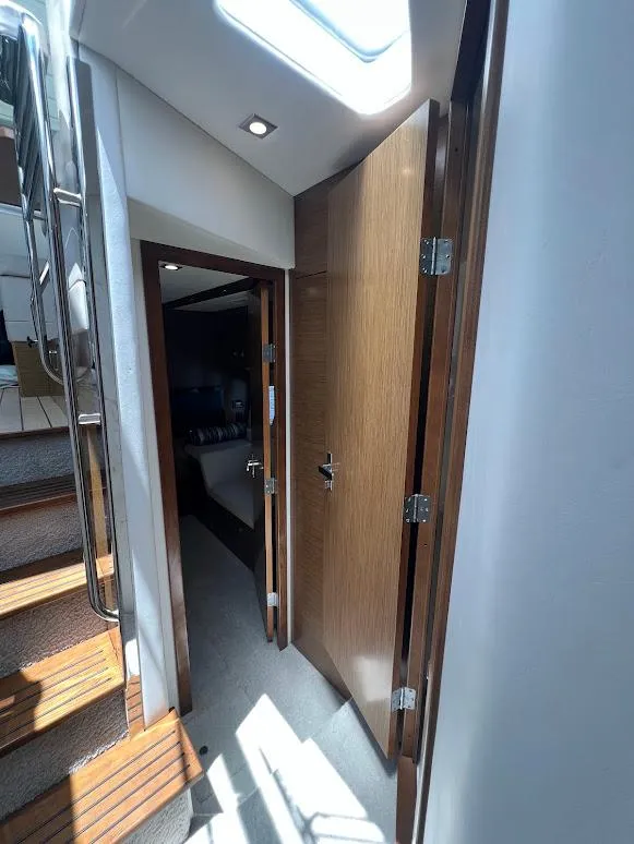 Slide: The Image of Cruisers 45 Cantius Black Diamond 2014 - 53
