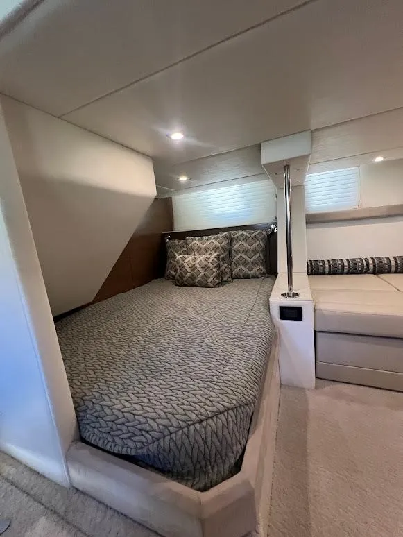 Slide: The Image of Cruisers 45 Cantius Black Diamond 2014 - 56