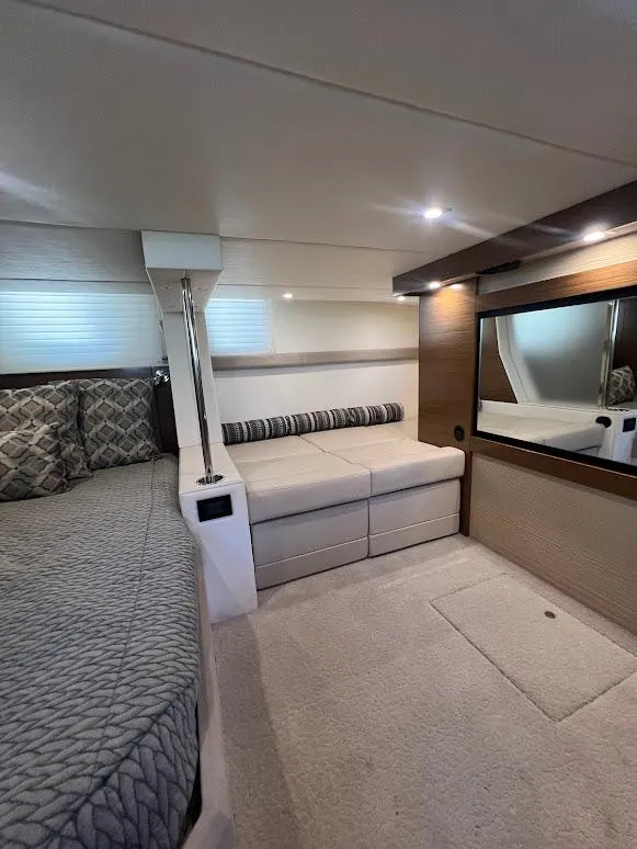 Slide: The Image of Cruisers 45 Cantius Black Diamond 2014 - 57