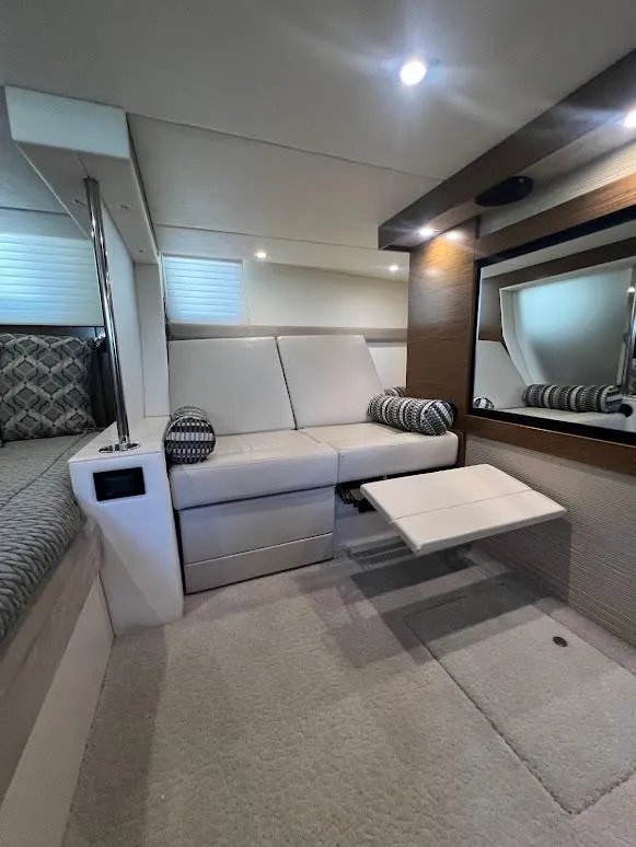 Slide: The Image of Cruisers 45 Cantius Black Diamond 2014 - 58