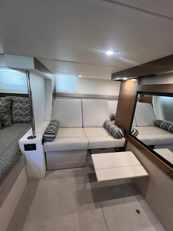 Slide: The Image of Cruisers 45 Cantius Black Diamond 2014 - 59