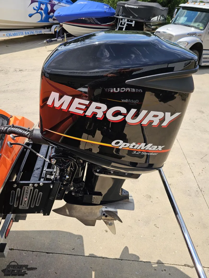 Slide: The Image of Hustler 25 Talon Cat 2019 - 50