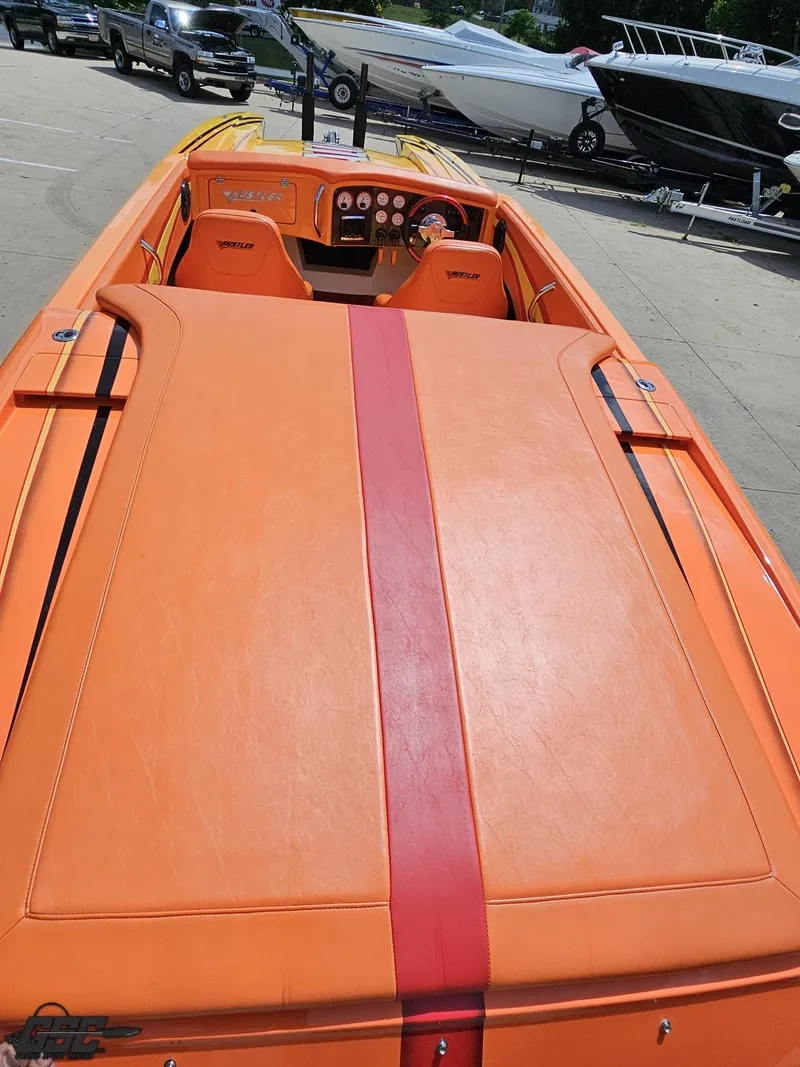 Slide: The Image of Hustler 25 Talon Cat 2019 - 57