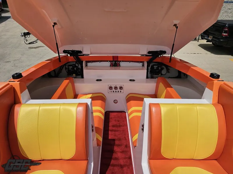 Slide: The Image of Hustler 25 Talon Cat 2019 - 97