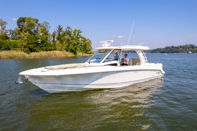 Slide: The Image of Boston Whaler 350 Realm 2018 - 29